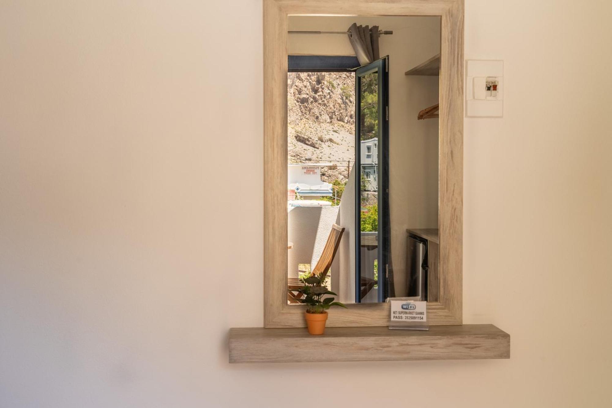 Giannis Rooms Agia Roumeli Eksteriør bilde